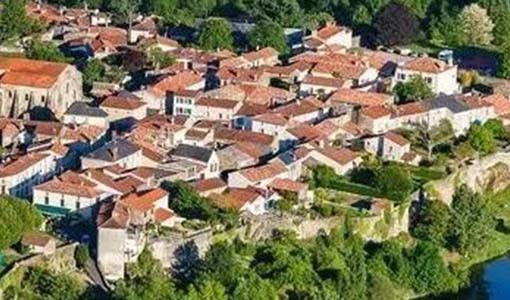 大安回乡建别墅为什么一定要选专业乡墅公司